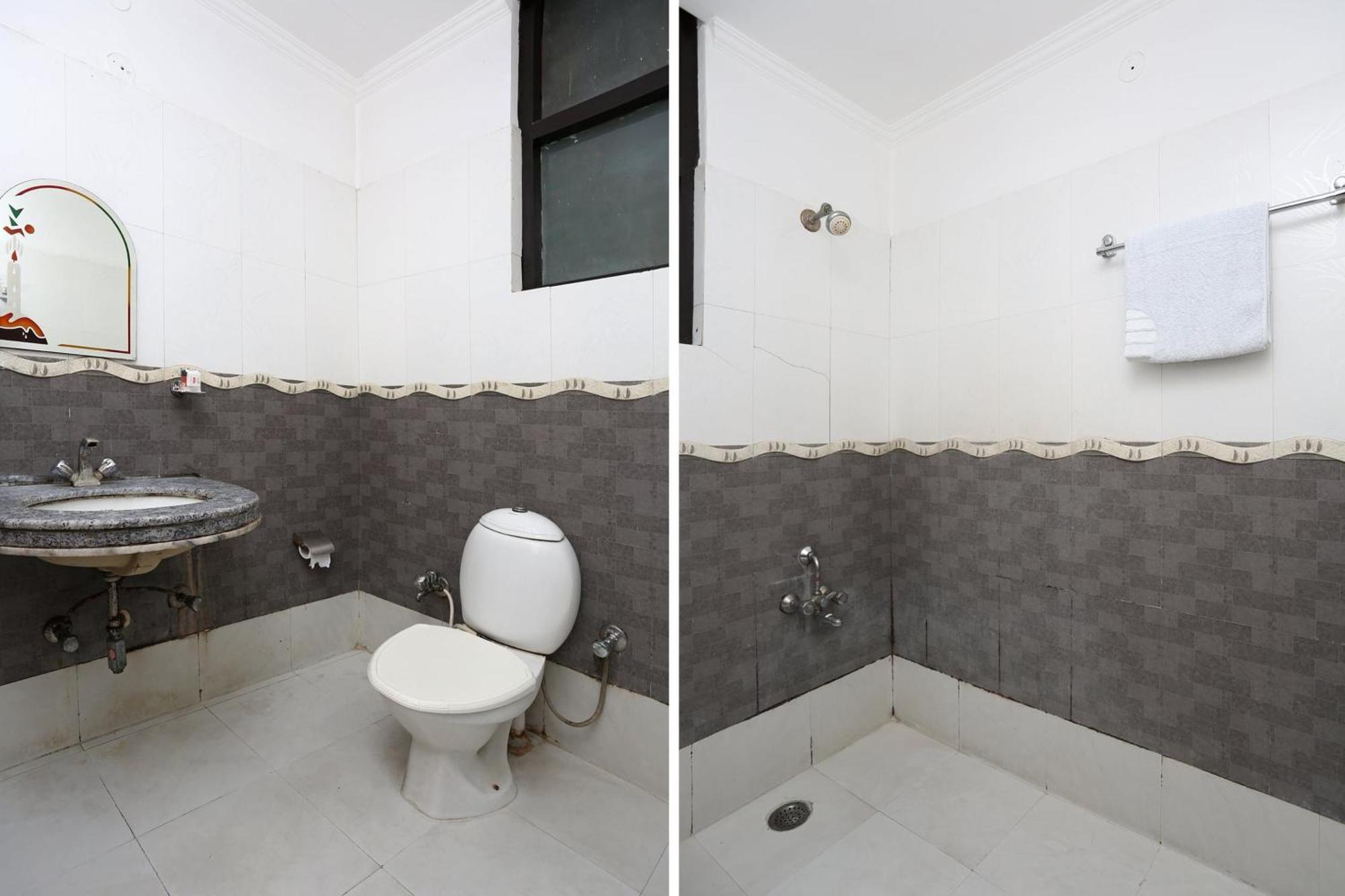 Hotel O Mukut Regency Ghaziabad Ngoại thất bức ảnh