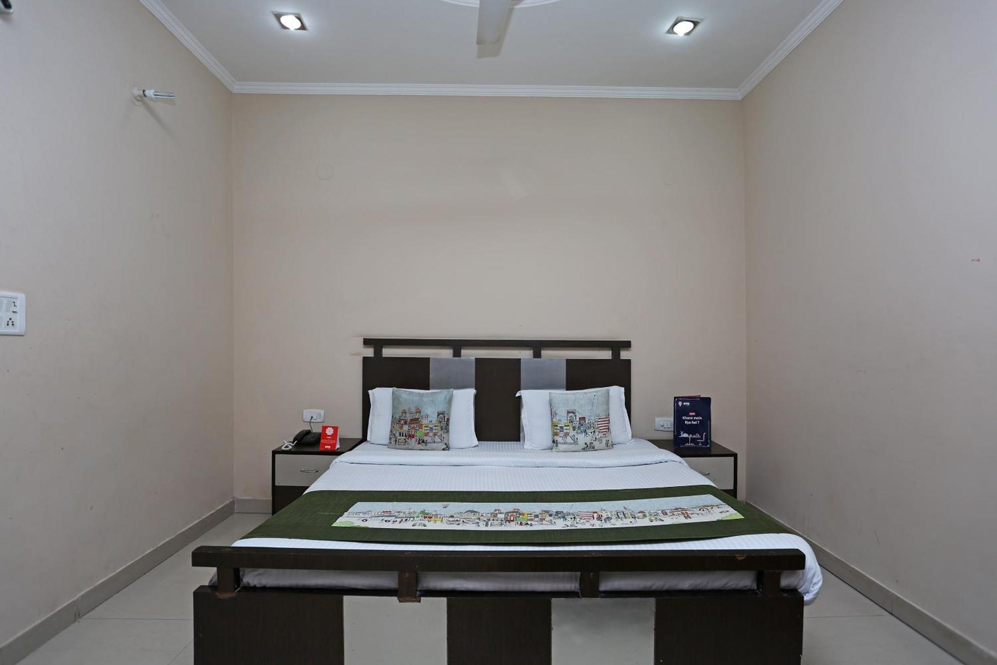 Hotel O Mukut Regency Ghaziabad Ngoại thất bức ảnh