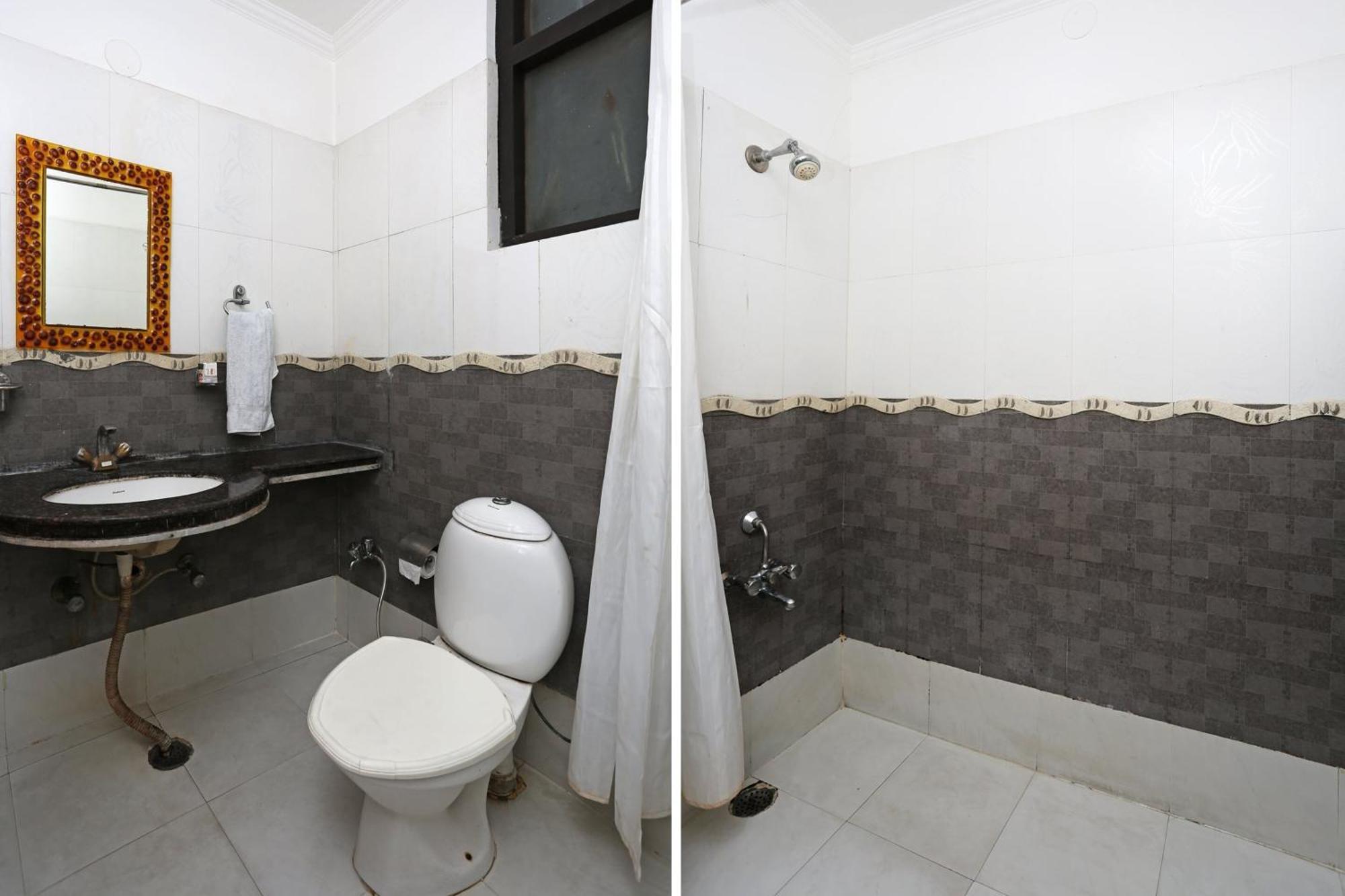 Hotel O Mukut Regency Ghaziabad Ngoại thất bức ảnh